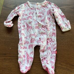 Magnetic Me Footies Zoo Animals Print 0-3 100% cotton